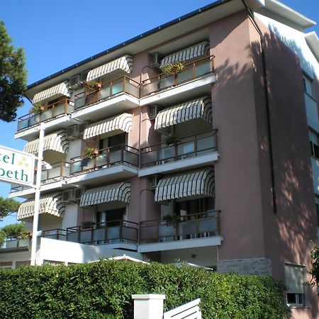 מרינה די פיאטרסנטה Hotel Elizabeth מראה חיצוני תמונה